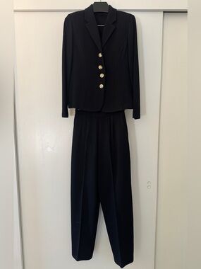 St. John Black Knit Two-Piece Suit Jacket & Pants Vintage 90s Like New 4/ S